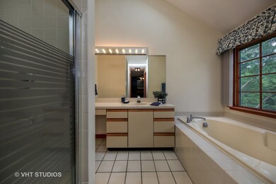 139 Christina Cir, Wheaton, IL 60189 - photo 6