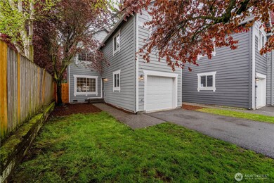 6916 Rainier Dr unit A, Everett, WA 98203 - photo 2