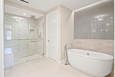 Whether you're a shower person or a bath body.... 