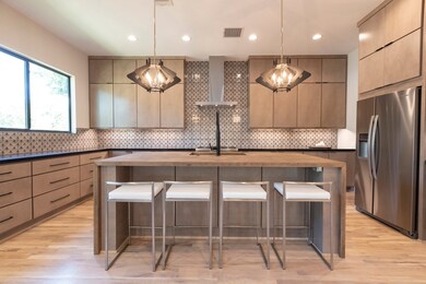 5030 Bayou Ridge Dr, Houston, TX 77092 - photo 5