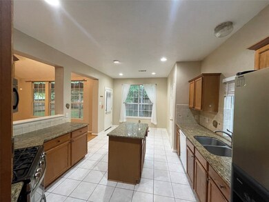 66 Trestletree Place, Spring, TX 77380 - photo 6