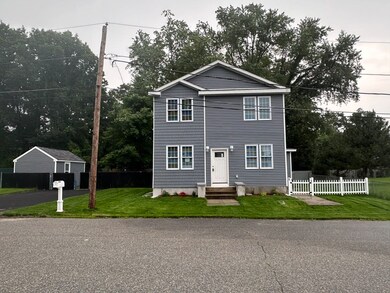 27 York St, Dracut, MA 01826 - photo 3