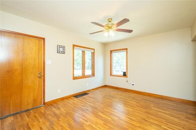 3100 Garden Ave, Des Moines, IA 50310 - photo 5