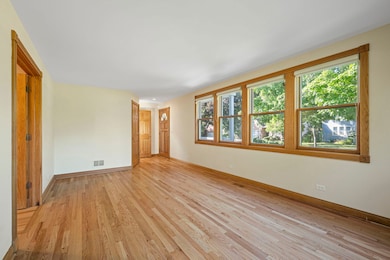 1045 Fairoaks Ave, Deerfield, IL 60015 - photo 7