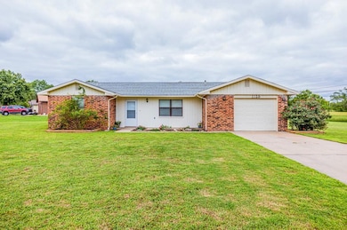 1125 S 12th St, Blackwell, OK 74631 - photo 3