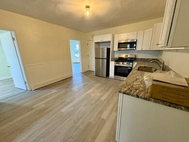 358 Washington St unit 1, New Britain, CT 06051 - photo 2