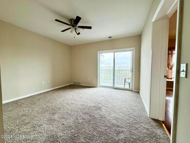 Shore Gate Village Grand Condominium unit 319, South Amboy, NJ 08879 - photo 7