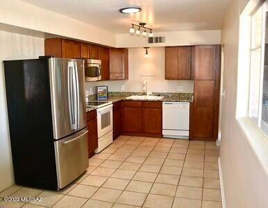 239 E Waverly St, Tucson, AZ 85705 - photo 7