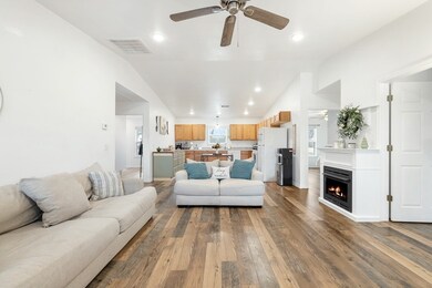 817 N Spruce St, Harrison, AR 72601 - photo 4