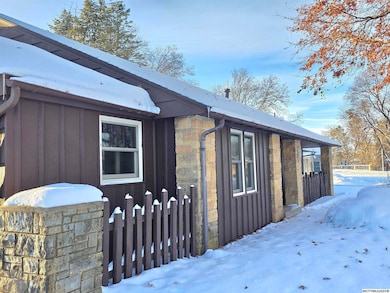 234 Willowbrook Dr, Mason City, IA 50401 - photo 5