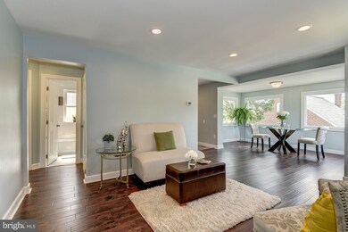 907 Ray Rd, Hyattsville, MD 20783 - photo 5