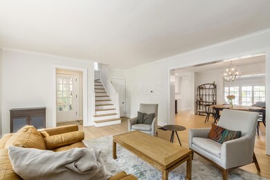 2462 Elm Ave, Columbus, OH 43209 - photo 7