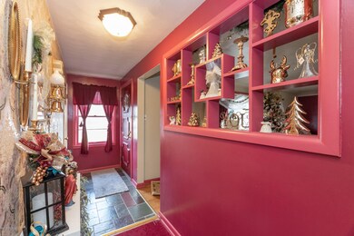 201 Maplecrest-4