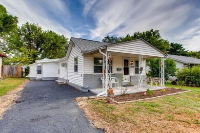 1732 Elmore Front