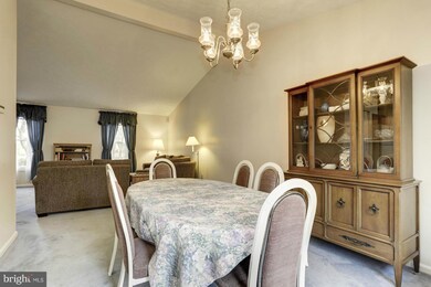 7104 Brandywine Way, Columbia, MD 21046 - photo 5