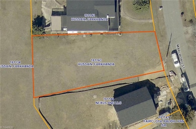 930 Marlboro St, High Point, NC 27260 - photo 2