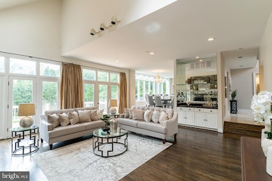 10101 Watts Mine Ln, Potomac, MD 20854 - photo 5