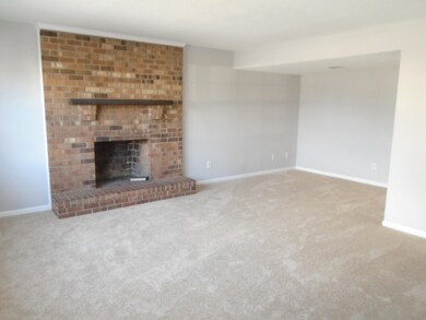 322 Myrtlewood Cir, Jacksonville, NC 28546 - photo 3