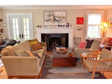 16 Clarendon Ave, Providence, RI 02906 - photo 4