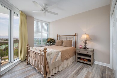 021-St Lucia 806-MLS