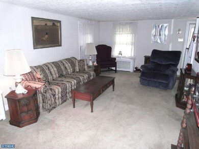 1075 Commonwealth Blvd, Reading, PA 19607 - photo 6