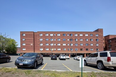 Tannery Gardens unit 518, Peabody, MA 01960 - photo 2