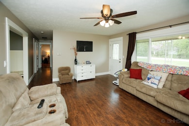 1624 sycamore street-104