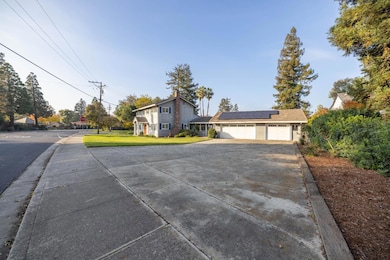 3327 Country Club Blvd, Stockton, CA 95204 - photo 3