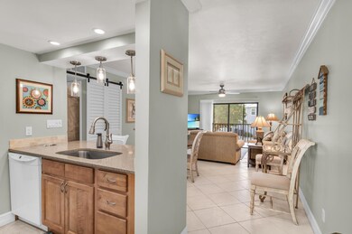 835 W Elkcam Cir Unit 108-large-003-043-