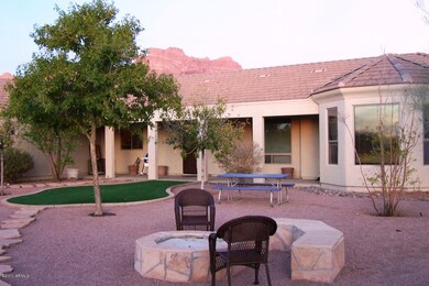 Back Yard & Fire Pit