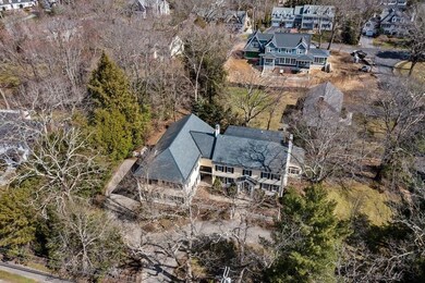 189 Cliff Rd, Wellesley Hills, MA 02481 - photo 3