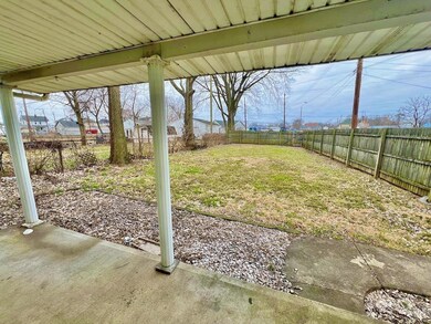 118 N Sutphin St, Middletown, OH 45042 - photo 6