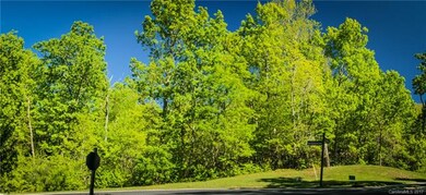 Entire corner lot with Water, Electric, Gas and se