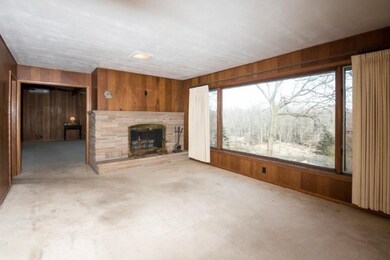 05_3953TamarackTerrace_10002_FamilyRoom_