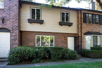 1492 Aurelian Ln, San Jose, CA 95126 - photo 2