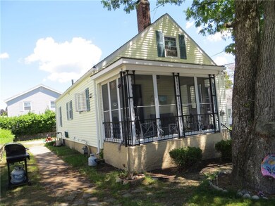 229 Fairfield Ave, Woonsocket, RI 02895 - photo 4