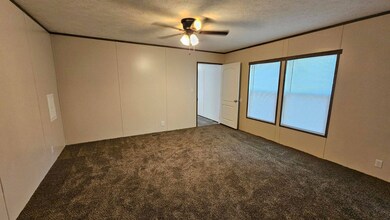 1810 E Lockwood St, Wichita, KS 67216 - photo 6