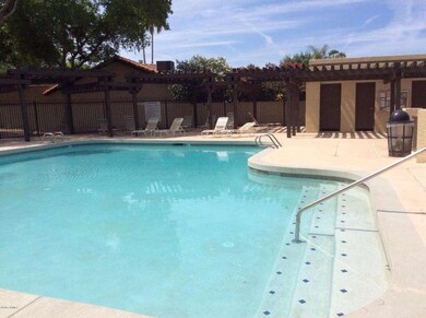 2258 E Flossmoor Cir, Mesa, AZ 85204 - photo 6