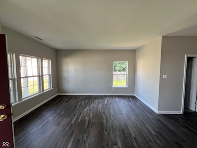 3072 Reflection Ct, Greenwood, IN 46143 - photo 7