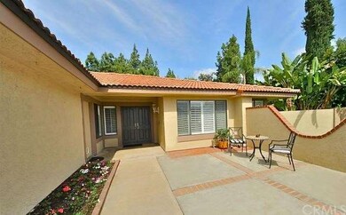Huge front patio!