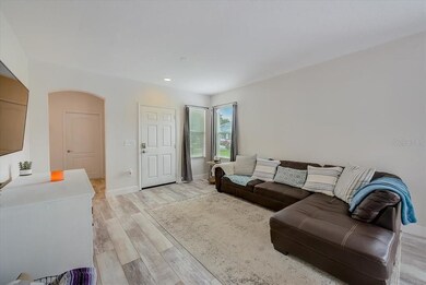 10129 Perthshire Cir, Land O Lakes, FL 34638 - photo 4