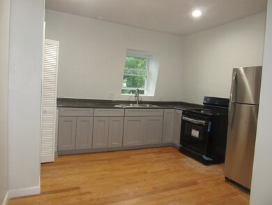 311 Providence Rd unit 3B, South Grafton, MA 01560 - photo 2