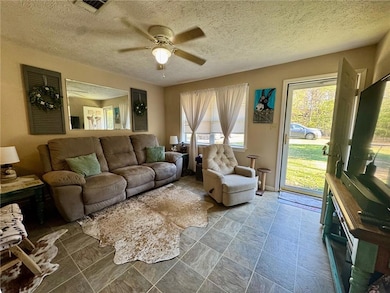 134 Dupuis Rd, Jonesville, LA 71343 - photo 2