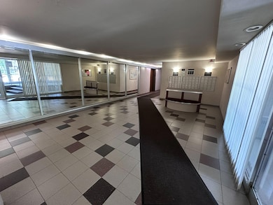 Bay Ter Co-Op unit 1C, Bayside, NY 11360 - photo 3