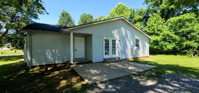 1485 Nichols Dr unit B, Clarksville, TN 37042 - photo 2