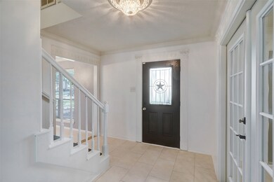 9715 Kindletree Dr, Houston, TX 77040 - photo 5