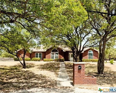 2008 Freedom Ln, Copperas Cove, TX 76522 - photo 2