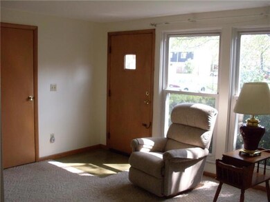 5485 Rockwood Ct unit 31, Columbus, OH 43229 - photo 2