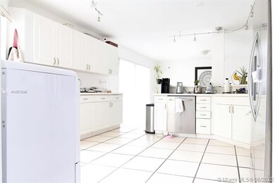 10981 NW 44th Terrace, Doral, FL 33178 - photo 6