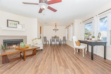 404 Nita Ln, Euless, TX 76040 - photo 5